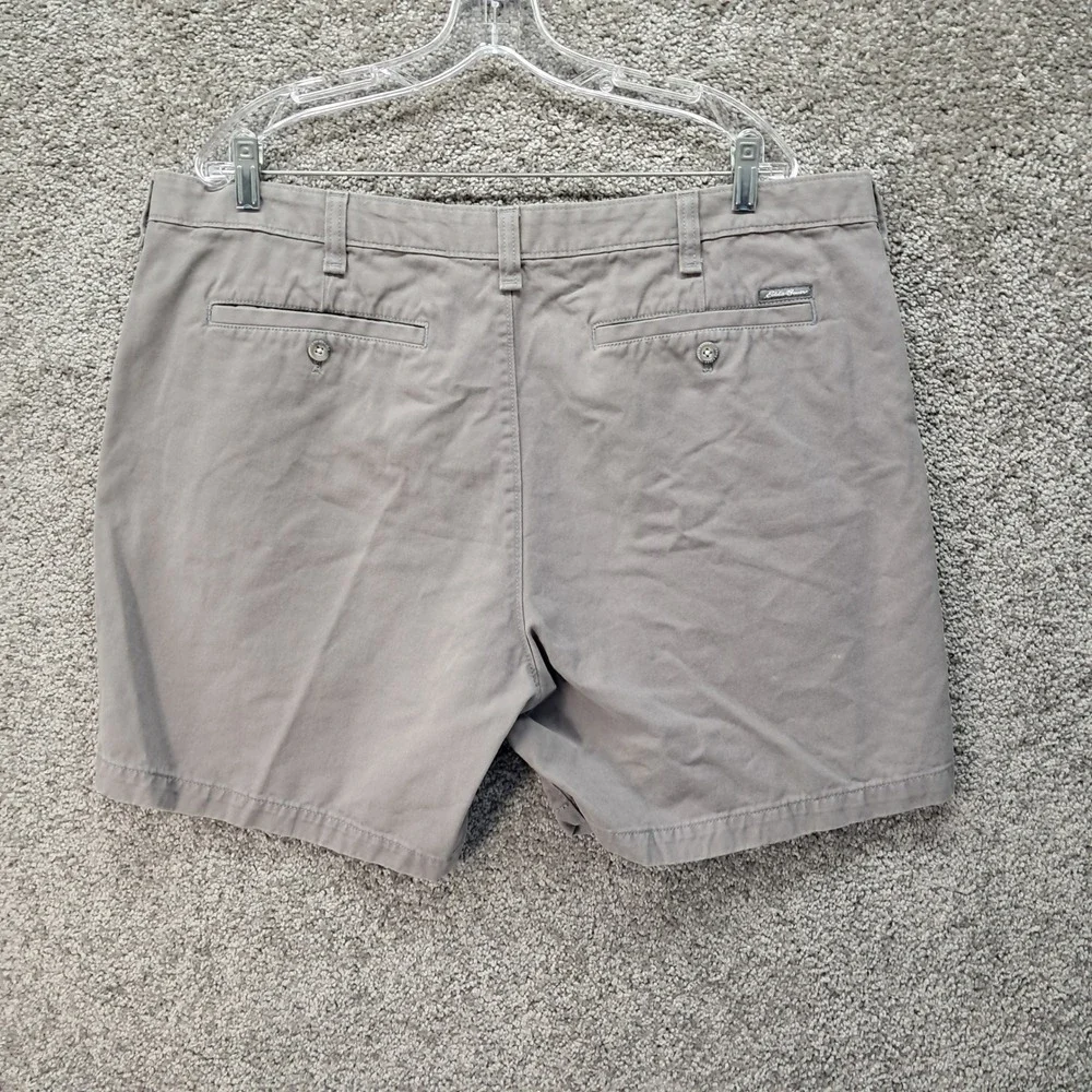 Eddie Bauer Mens Legend Wash Chino Shorts Size 40 Gray Outdoor Casual 7613